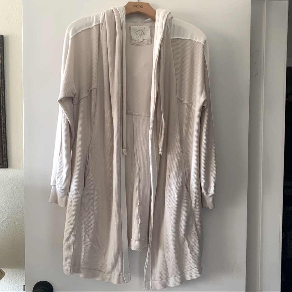 Grey State * Cream and White comfy sweater